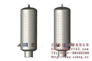 小孔消音器